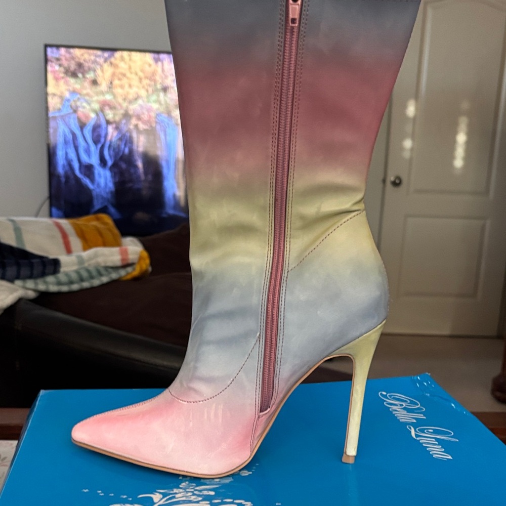 Bella Luna Women's Multicolor Heeled Boots